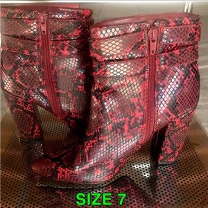 Privileged Shoes "Rheina" Size 7 Red and Black Faux Snakeskin Boots